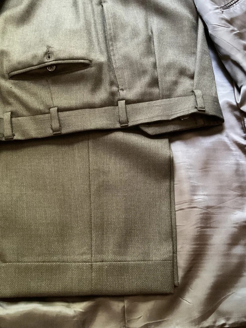 Men’s charcoal gray suit